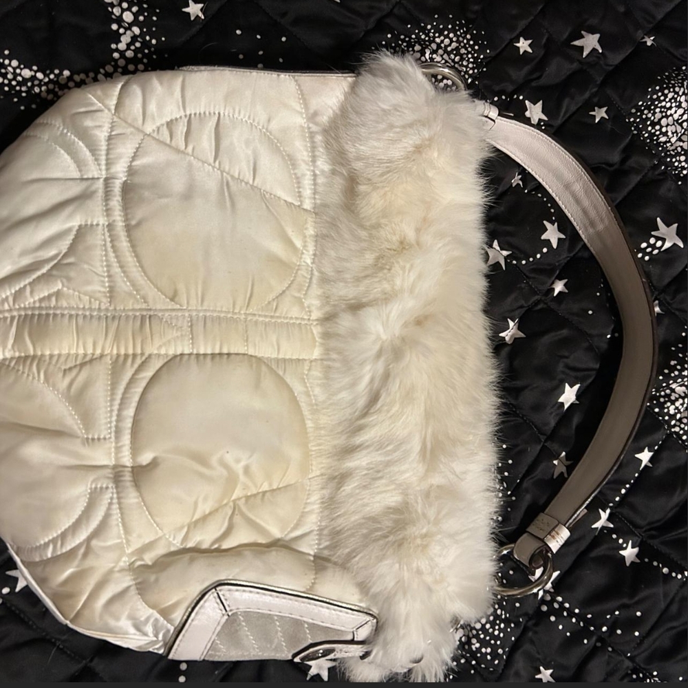 Coach Elegant White Fur-Trimmed Women's Bag